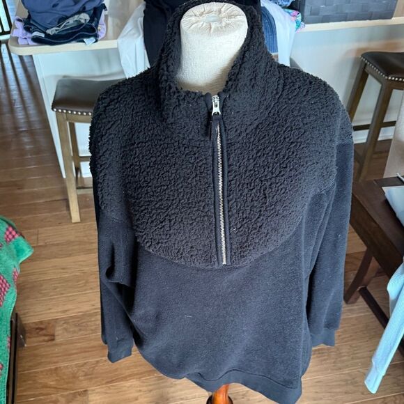 AERIE Half Zip Fleece Sweater Size Medium - Picture 1 of 6